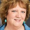 Petina Hapgood as Sal