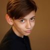 Christian Cervone as Amerigo