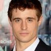 Max Irons as Henry