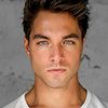 Zack Peladeau as Evan