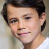 Federico Ielapi as Uno