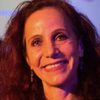 Sharon Kleinberg as Enfermera amable