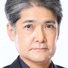 Wataru Yokojima as Alexander Lloyds (voice)