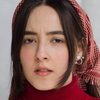 Behafarid Ghafarian as Young Girl