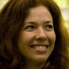 Lúcia Romano as Laura