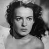 Yvonne Sanson as Teresa