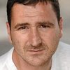 Jean-Jérôme Esposito as Francis