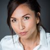 Nicole Barré as Holly James