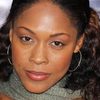 Monica Calhoun as Mia
