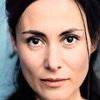 Idil Üner as Melek