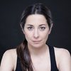 Elvira Cuadrupani as Vecina