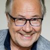 Hartmut Volle as Heinrich Wolf
