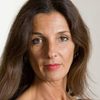 Francesca d'Aloja as Claudia