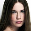 Sara Soulié as Mörk