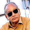 Ravichandran as Dr. Ravi's