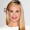 Molly Sims as Stephanie