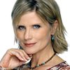 Laura Johnson as Leigh Kenyon