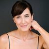 Stephanie Figueira as Melinda