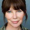 Virginya Keehne as Heather