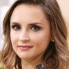 Rachael Leigh Cook as Caroline Dukes