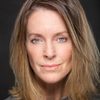 Anna Nicholas as Stephanie McVey