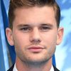 Jeremy Irvine as Simon