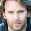 Brian Gross as Good Looking Guy