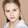 Myla Volk as Jessica