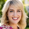 Lisa Valentine Clark as Carrie Carrington