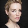 Gamze Özçelik as Ceren