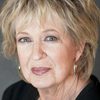 Jayne Eastwood as Rhonda