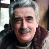 Carlos Roffé as Dr. Galaburri