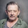André Jung as Mr. Czerny