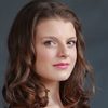 Rebecca Teresia as Alex