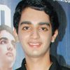 Parzaan Dastur as Silent Sardarji