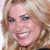 Amy Lindsay as Kat Spencer