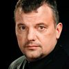 Valter Dragan as Reilly