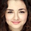 Sixtine Dutheil as Hanna Belkacem à 10 ans
