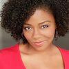 Charlotte Evelyn Williams as Zoe