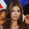 Alexandra Adi as Liz