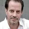 Danny Mastrogiorgio as Lenny