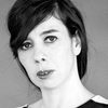 Laura López Moyano as Gladys