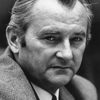 Jirí Sovák as Professor David Moore