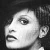 Apollonia van Ravenstein as Mara Hofmeier