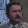 Fernand Berset as L'interlocuteur TV