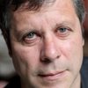 Alain Payen as L'éditeur (voice)
