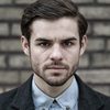 Lucas Reiber as Jannis