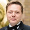 Shaun Dooley as Mel Ferd, the Crusading Reporter