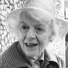 Johanna Hofer as Frau Kleist
