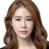 Yoo In-Na as Lee Hyo Young